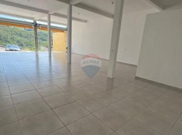 Comercial · 127m² · 2 Vagas · Salão Comercial para Locação – Bairro Sant’Anna do Pedregulho – Jacareí/SP