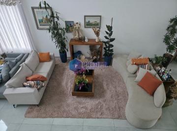 Casa · 6 Quartos · Casa à venda - Balneário Água Limpa