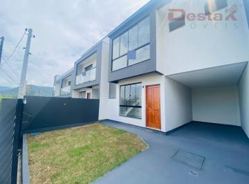 Casa · 108m² · 3 Quartos · 1 Vaga · Sobrado em Forquilhas - São José