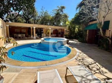 Casa · 960m² · 5 Quartos · 6 Vagas · Casa duplex à venda no condomínio Santa Helena