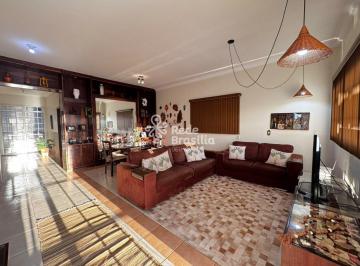 Casa · 361m² · 3 Quartos · 5 Vagas · Venda casa Rua 12, Residencial Jardim dos Bandeirantes, Excelente localização, nascente