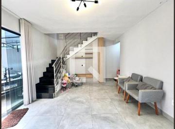 Casa · 180m² · 3 Quartos · 2 Vagas · Casa para Aluguel - Nacional, 3 Quartos, 180 m2 - Contagem