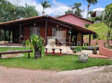 whatsapp-image-2026-09-29-at-10-42-05-11790691954369.jpeg · VENDE ou PERMUTA Chácara com 4.214m2, casa de madeira, piscina, churrasquerira, garagem para 10 carr