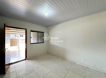 Casa · 100m² · 3 Quartos · 2 Vagas · TH36187 - Qr 501 Samambaia, Casa 03 quartos, 100m². Agende sua visita!