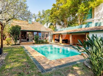 Casa · 271m² · 3 Quartos · 2 Vagas · Casa à venda com 03 dorms, 2 suíte no Jardim Petrópolis