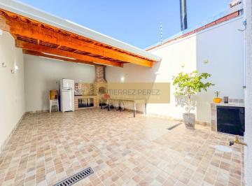 Casa · 94m² · 3 Quartos · 2 Vagas · Sobrado à venda em César de Souza – Mogi das Cruzes/SP