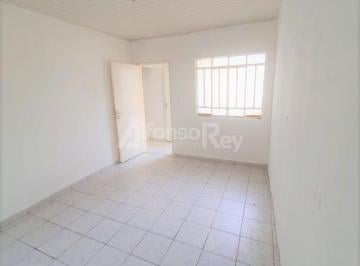 Casa · 70m² · 1 Quarto · Casa de 01 dormitório