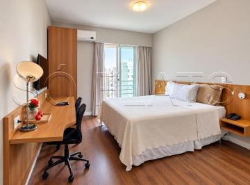 Apartamento · 26m² · 1 Quarto · 1 Vaga · Flat disponível para locação no bairro de Moema muito bem localizado próximo da Av. Santo Amaro.