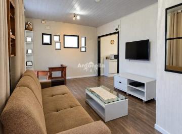 Casa · 140m² · 2 Quartos · 7 Vagas · Casa à venda no bairro Rio Branco
