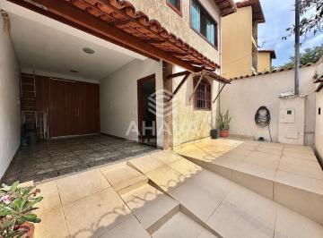Casa · 142m² · 4 Quartos · 1 Vaga · Casa Geminada 4 Quartos à Venda, Vila Clóris, próximo à Avenida Doutor Cristiano Guimarães