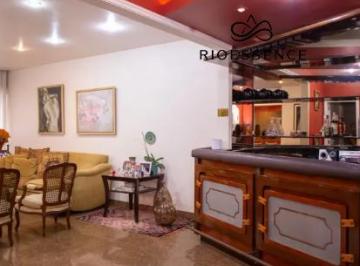 Apartamento · 426m² · 4 Quartos · 2 Vagas · Cobertura residencial de 426 m² com vista para o mar em Ipanema