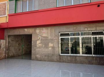 Casa · 168m² · 3 Quartos · 2 Vagas · Sobrado com 3 dormitórios para alugar, 168 m² por R$ 2.700,00/mês - Vila Gilda - Santo André/SP