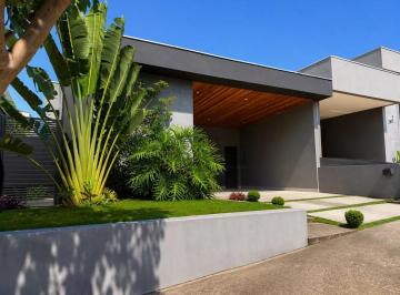 Casa · 250m² · 3 Quartos · 4 Vagas · Casa em Condomínio - Residencial Malibu - Residencial Colinas - Caçapava - 3 Dormitórios - 130m².