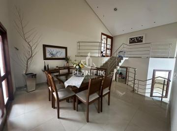 Casa · 298m² · 4 Quartos · 2 Vagas · Casa Bairro Jardim Maluche