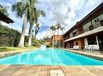 Casa · 675m² · 4 Quartos · 2 Vagas · Alphaville 1