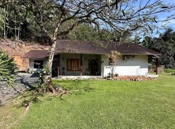 c49f1c1b8892ba12662d9f2b5347dd57d72ab9fe · Casa com 3 dormitórios à venda, 183 m² por R$ 1.050.000,00 - Centro - Pomerode/SC