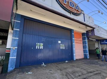 Comercial · 850m² · Excelente salão comercial localizado na Avenida Morangueira, em Maringá, uma das principais vias da