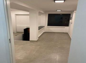 49c56c56734dae431fe627fda76810decddea8d6 · Casa com 3 dormitórios, 160 m² - venda por R$ 450.000,00 ou aluguel por R$ 2.522,80/mês - Centro - S