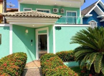 5683019d01e3158c8aeb5a6fadbc64e39831ff4d · Casa espaçosa de 3 andares com piscina e excelente estrutura na Taquara