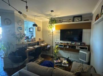 Apartamento de 1 quarto, Vicente Pires · Rua 3 SHVP - Apartamento 01 quarto por 170 mil; todo reformado c/ Vaga de garagem; Portão eletrônico