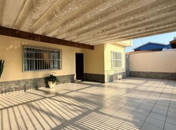 5fc868aebaf6b0e619002a9b6d6900b14a373a2e · Casa à Venda de 212 m² na Cidade Cruzeiro do Sul em Suzano. Dispõe de 03 dormitórios