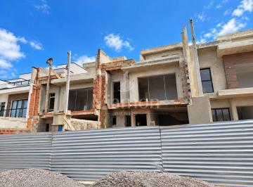 Casa · 181m² · 3 Quartos · 2 Vagas · Sobrado 3 quartos à venda, Boa Vista, CURITIBA - PR
