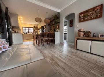 Casa · 307m² · 4 Quartos · 4 Vagas · Casa em Maitinga, Bertioga/SP de 307m² 4 quartos à venda por R$ 1.300.000,00