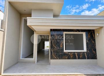 Casa · 87m² · 3 Quartos · Casa à venda com piscina, 400 metros do mar em Monções, PONTAL DO PARANA - PR