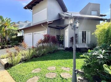 Casa · 267m² · 3 Quartos · 7 Vagas · Casa em Dom Bosco, Itajaí/SC de 267m² 3 quartos à venda por R$ 3.900.000,00