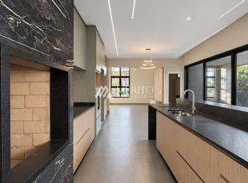 Casa · 161m² · 3 Quartos · 2 Vagas - Imobiliária Mérito · Condomínio Porto Unique Spa Resort - Casa no Porto Unique com 3 suítes e escritório