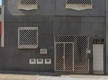 Comercial · 200m² · Prédio Comercial para alugar em Centro de 200.00m²