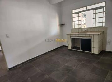 Imagem 1 · Casa para aluguel em Centro, Extrema