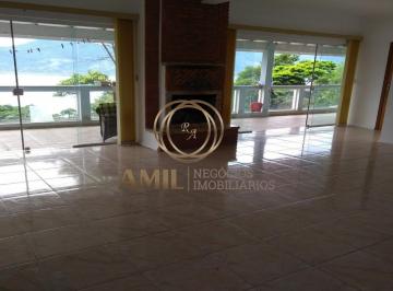 Foto 01 · Casa / 04 dormitórios / Praia da Cigarras / 3320 m² de terreno / 384 m² de área construída São Sebas