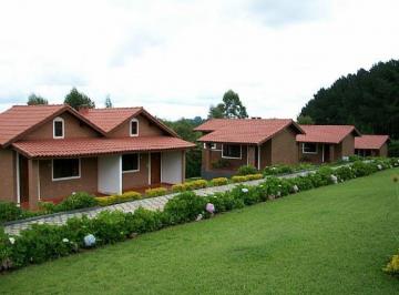 Casa · 100m² · 1 Quarto · 1 Vaga · Pousada à venda - 85 mil mts² aproveitável em Atibaia SP