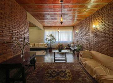 Casa de 4 quartos, Belo Horizonte · Casa à venda ampla , piscina, área verde no São Luiz próximo ao Colégio Santa Marcelina