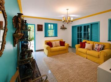 Casa de 4 quartos, Salvador · Casa Duplex à venda, ampla, 4/4, 2 suítes, excelente localização no Itaigara
