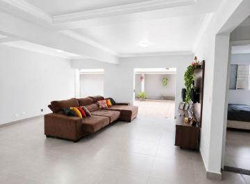 Foto 01 · Apartamento à venda na Zona 07 em Maringá | 4 quartos