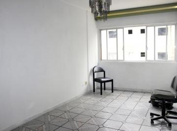 img0 · Apartamento com 1 Quarto(s) e 1 banheiro(s) para Alugar, 50 m² por R$ 1070 / Mês