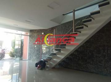 img0 · Casa com 4 Quarto(s) e 4 banheiro(s) para Alugar, 275 m² por R$ 12000 / Mês