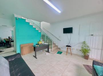 img0 · Casa com 3 Quarto(s) e 5 banheiro(s) para Alugar, 200 m² por R$ 4900 / Mês