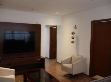 img0 · Casa com 3 Quarto(s) e 2 banheiro(s) para Alugar, 200 m² por R$ 4500 / Mês