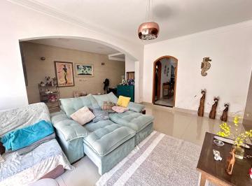 img0 · Casa com 3 Quarto(s) e 4 banheiro(s) para Alugar, 240 m² por R$ 6000 / Mês
