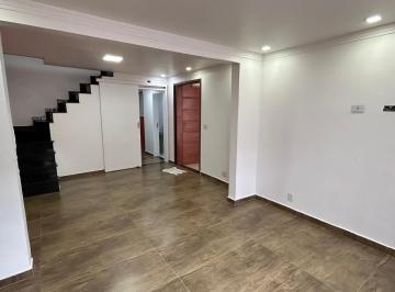 img0 · Casa com 6 Quarto(s) e 3 banheiro(s) para Alugar, 252 m² por R$ 6500 / Mês
