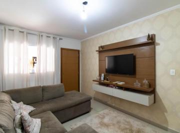 img0 · Casa com 3 Quarto(s) e 2 banheiro(s) para Alugar, 90 m² por R$ 3170 / Mês