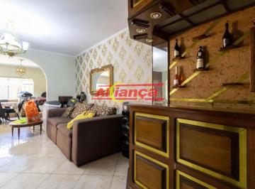 img0 · Casa com 3 Quarto(s) e 2 banheiro(s) para Alugar, 270 m² por R$ 5400 / Mês