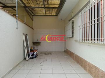 img0 · Casa com 3 Quarto(s) e 1 banheiro(s) para Alugar, 150 m² por R$ 4000 / Mês