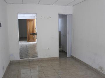 img0 · Casa com 1 Quarto(s) e 1 banheiro(s) para Alugar, 40 m² por R$ 1000 / Mês