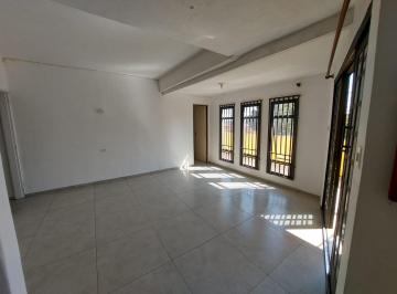 img0 · Casa com 3 Quarto(s) e 3 banheiro(s) para Alugar, 250 m² por R$ 3000 / Mês