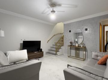 img0 · Casa com 3 Quarto(s) e 4 banheiro(s) para Alugar, 125 m² por R$ 4000 / Mês