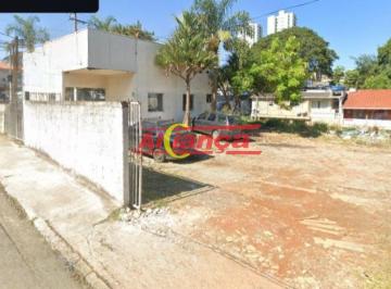 img0 · Apartamento com 1 Quarto(s) e 1 banheiro(s) para Alugar, 6165 m² por R$ 617 / Mês
